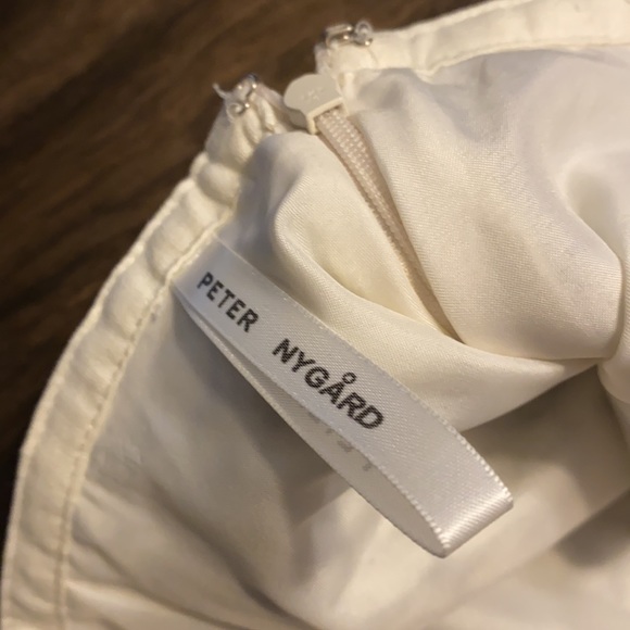 Peter Nygard Skirt - Picture 9 of 10